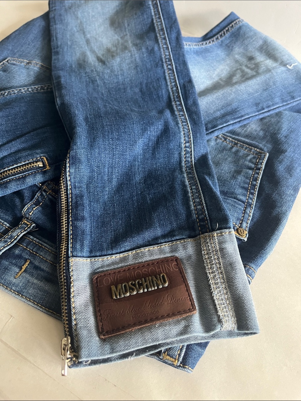 Love Moschino blue denim jeans size 27 logo patch